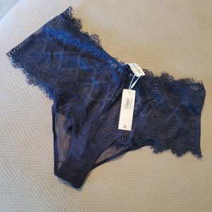 NWT! Cosabella Allure navy hot pants